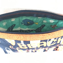 Make up bag-Cosmetic case- beach travel case - Barbz.net